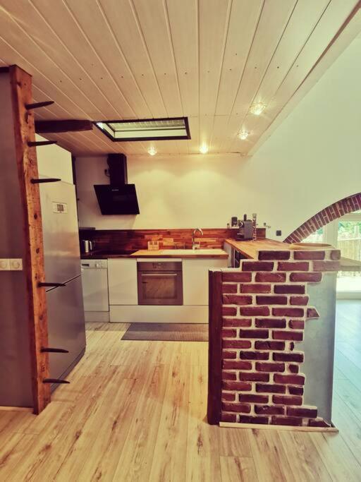 Maison De Village, Jacuzzi, Salle Cinema Valencin ภายนอก รูปภาพ