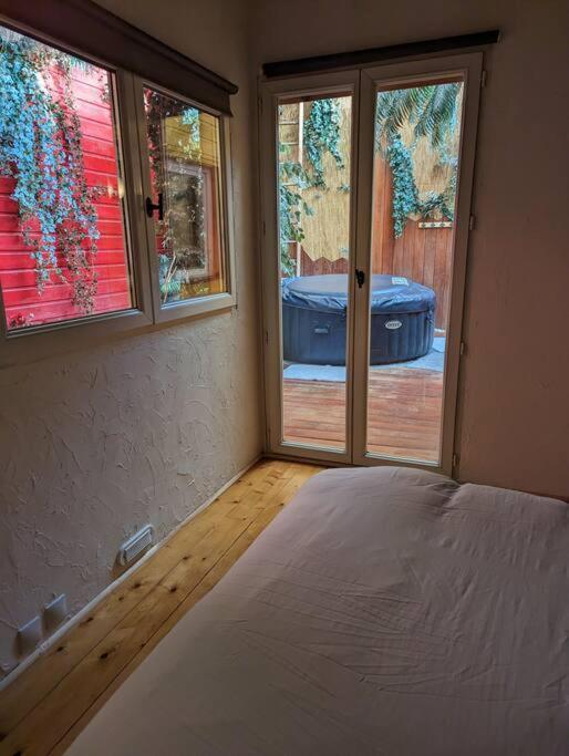 Maison De Village, Jacuzzi, Salle Cinema Valencin ภายนอก รูปภาพ